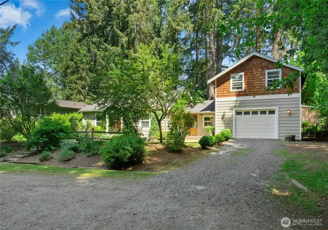 Photo 2 of Single family home for sale at 6311 216th Street Se, Woodinville, WA 98072 | MLS# NWM2579949 | Listing updated on 2026-09-24