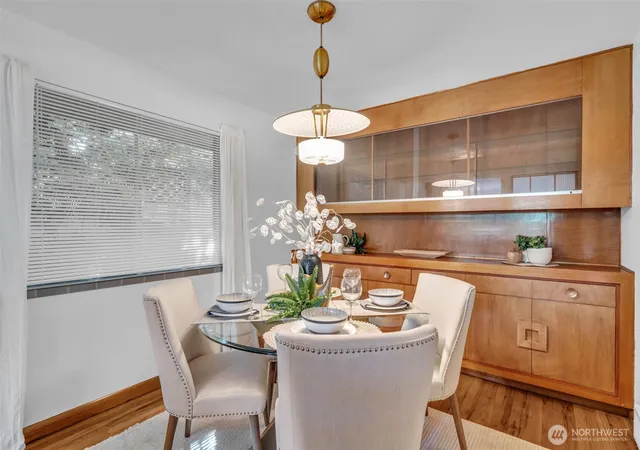 Photo 4 of Sale Pending at 5711 38th Avenue NE, Seattle, WA 98105 | MLS# NWM2579950 | Listing updated on 2026-09-26