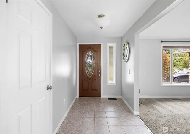 Photo 3 of Single family home for sale at 3910 Pueblo Hts, Mount Vernon, WA 98273 | MLS# NWM2579994 | Listing updated on 2026-09-28