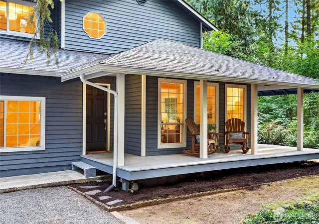 Photo 2 of Sale Pending at 32323 Ne 112th Street, Carnation, WA 98014 | MLS# NWM2580022 | Listing updated on 2026-09-28