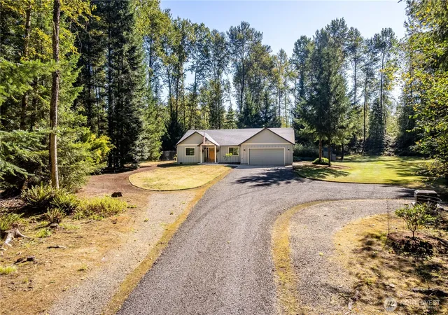Single family home for sale at 133 Riley Ct, Toutle, WA 98649 | MLS# NWM2580028