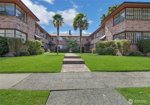 Condo for sale at 314 N G St #F1, Tacoma, WA 98403 | MLS# NWM2580045