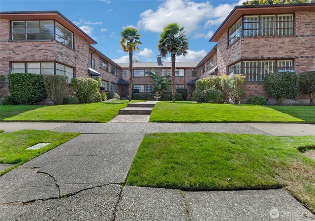 Photo 2 of Condo for sale at 314 N G St #F1, Tacoma, WA 98403 | MLS# NWM2580045 | Listing updated on 2026-09-25