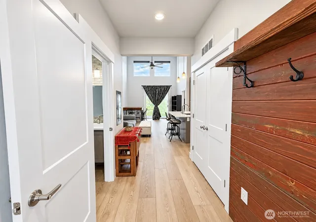Photo 3 of Sale Pending at 607 Sunset Ave Ne #N8, Ocean Shores, WA 98569 | MLS# NWM2580053 | Listing updated on 2026-09-21