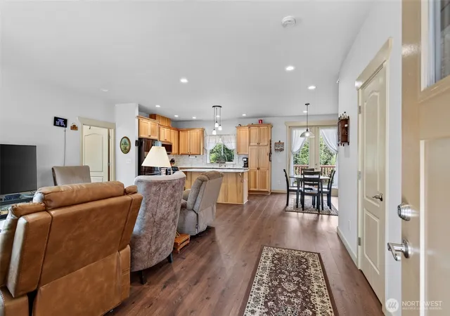 Photo 3 of Single family home for sale at 381 Studebaker Spur 2, Castle Rock, WA 98611 | MLS# NWM2580079 | Listing updated on 2026-09-25