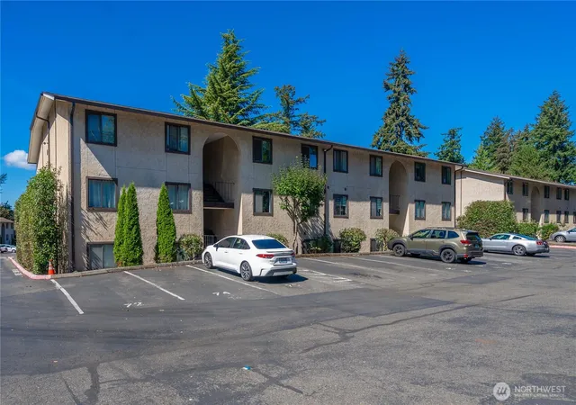 Photo 3 of Condo for sale at 23511 102 Avenue Se #D103, Kent, WA 98031 | MLS# NWM2580081 | Listing updated on 2026-09-25