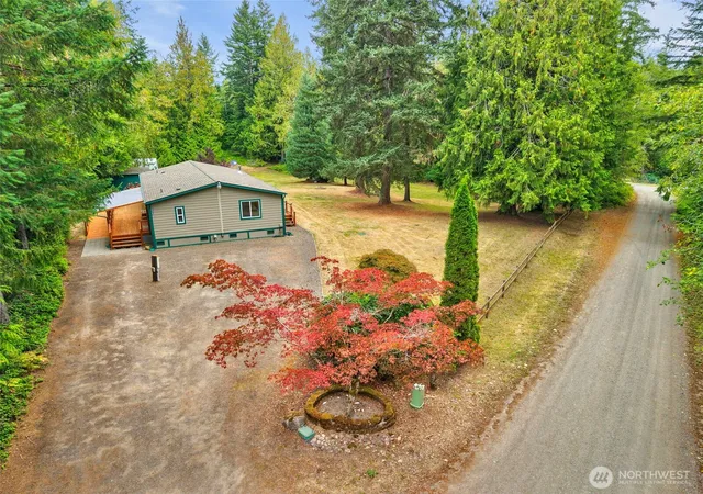 Photo 2 of Manufactured home for sale at 905 Griffiths Ln W, Seabeck, WA 98380 | MLS# NWM2580092 | Listing updated on 2026-09-25