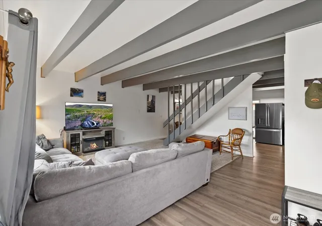 Photo 3 of Single family home for sale at 8919 11th Street Ne, Lake Stevens, WA 98258 | MLS# NWM2580179 | Listing updated on 2026-09-21