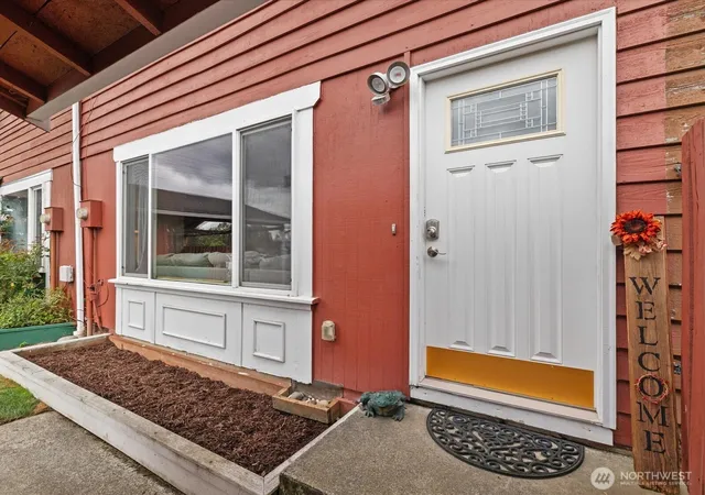 Photo 1 of Single family home for sale at 8919 11th Street Ne, Lake Stevens, WA 98258 | MLS# NWM2580179 | Listing updated on 2026-09-21