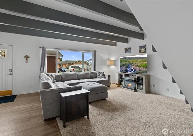 Photo 4 of Single family home for sale at 8919 11th Street NE, Lake Stevens, WA 98258 | MLS# NWM2580179 | Listing updated on 2026-09-21