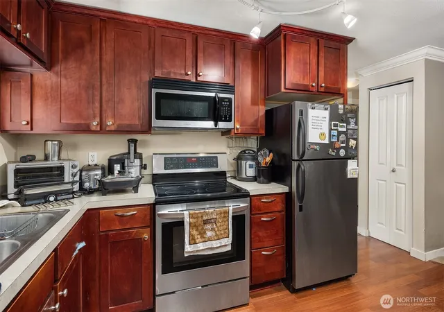 Photo 4 of Condo for sale at 23417 16th Place S #B203, Des Moines, WA 98198 | MLS# NWM2580182 | Listing updated on 2026-09-25