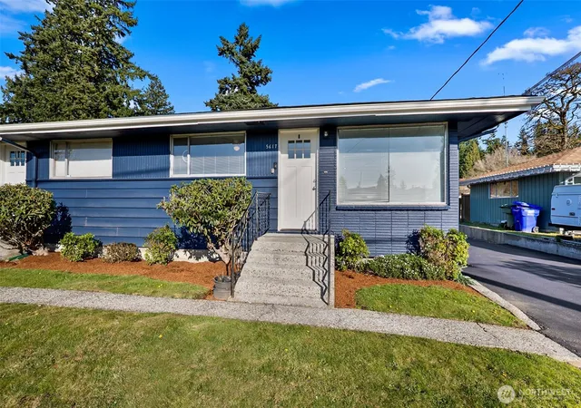 Photo 3 of Multi family home for sale at 5615 Beverly Ln, Everett, WA 98203 | MLS# NWM2580199 | Listing updated on 2026-09-29