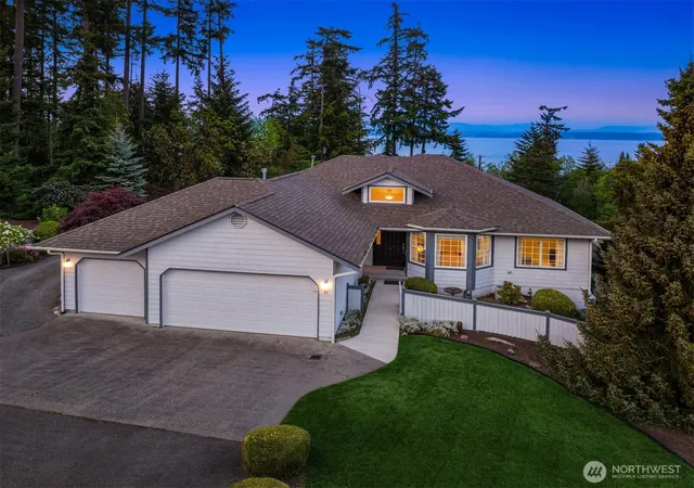 Photo 1 of Single family home for sale at 51 Lucky Ln, Camano Island, WA 98282 | MLS# NWM2580227 | Listing updated on 2026-09-28