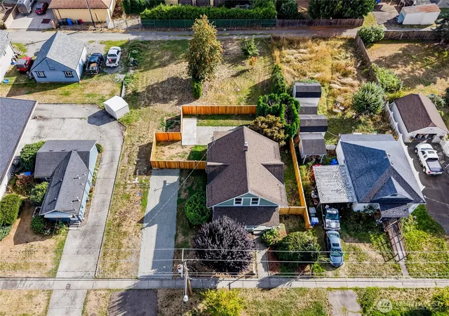 Photo 3 of Land for sale at 1120 Thompson St, Sumner, WA 98390 | MLS# NWM2580256 | Listing updated on 2026-09-24