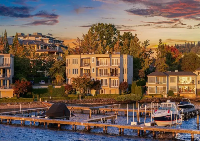 Photo 1 of Sale Pending at 111 Lake Ave W #202, Kirkland, WA 98033 | MLS# NWM2580258 | Listing updated on 2026-09-24