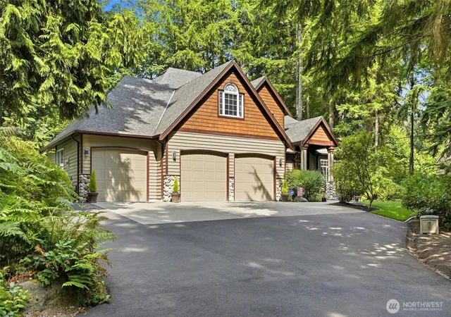 Photo 1 of Single family home for sale at 32704 193rd Avenue Se, Kent, WA 98042 | MLS# NWM2580260 | Listing updated on 2026-10-02