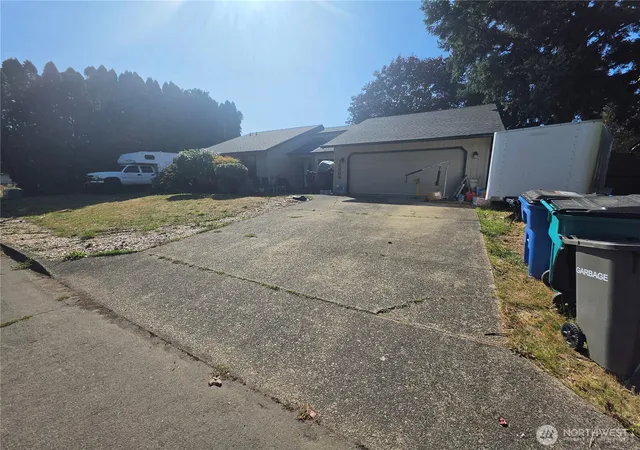Photo 2 of Single family home for sale at 15503 Ne 76th Street, Vancouver, WA 98682 | MLS# NWM2580274 | Listing updated on 2026-10-01