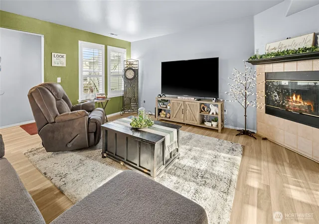 Photo 3 of Townhouse for sale at 10904 62nd Street E, Puyallup, WA 98372 | MLS# NWM2580296 | Listing updated on 2026-09-25