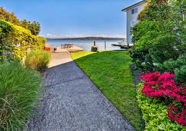 Condo for sale at 510 Lakeside Ave S #6, Seattle, WA 98144 | MLS# NWM2580302