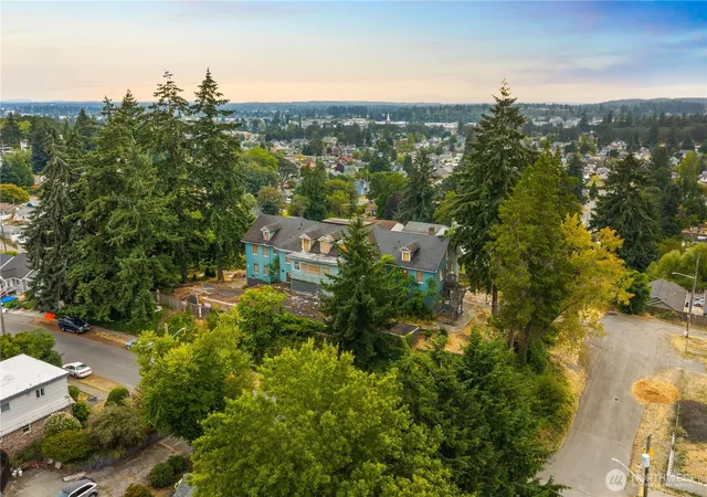 Photo 4 of Multi family home for sale at 5210 S State St, Tacoma, WA 98409 | MLS# NWM2580303 | Listing updated on 2026-09-25