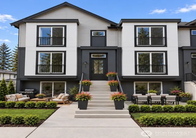Photo 1 of Townhouse for sale at 425 Parkside Walk, Sammamish, WA 98074 | MLS# NWM2580317 | Listing updated on 2026-09-29