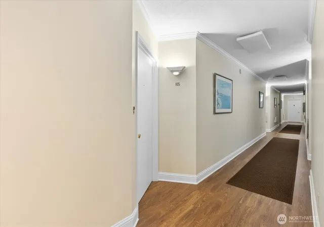 Photo 4 of Condo for sale at 550 Elm Way #105, Edmonds, WA 98020 | MLS# NWM2580345 | Listing updated on 2026-10-01