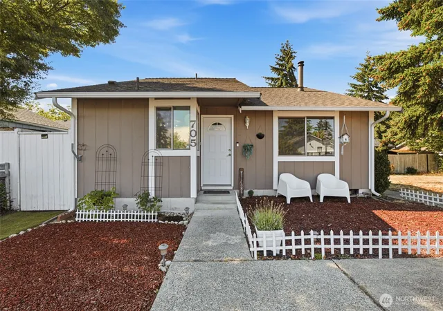 Photo 1 of Single family home for sale at 705 Lucerne Ln Se, Olympia, WA 98513 | MLS# NWM2580363 | Listing updated on 2026-09-25