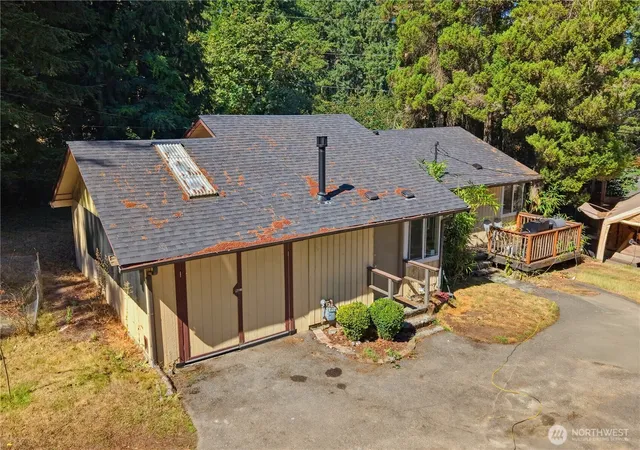 Photo 3 of Single family home for sale at 13403 Redmond Way, Redmond, WA 98052 | MLS# NWM2580365 | Listing updated on 2026-09-25