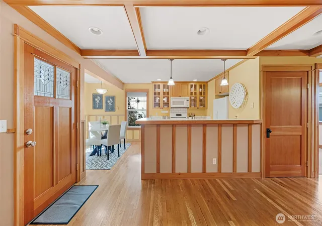 Photo 3 of Sale Pending at 15741 Dayton Ave N #11, Shoreline, WA 98133 | MLS# NWM2580407 | Listing updated on 2026-09-25