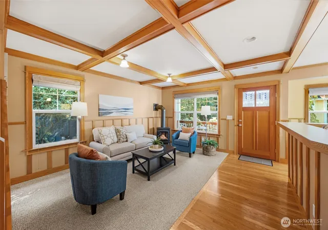 Photo 4 of Sale Pending at 15741 Dayton Ave N #11, Shoreline, WA 98133 | MLS# NWM2580407 | Listing updated on 2026-09-25