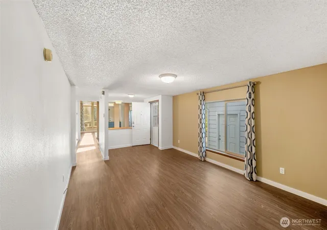 Photo 4 of Manufactured home for sale at 706 Dennis St SE #11, Tumwater, WA 98501 | MLS# NWM2580414 | Listing updated on 2026-09-28