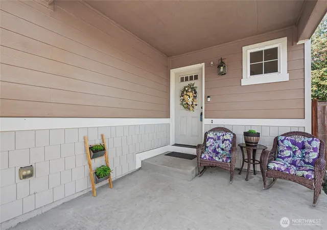 Photo 3 of Single family home for sale at 20402 11th Avenue Ct E, Spanaway, WA 98387 | MLS# NWM2580433 | Listing updated on 2026-09-21