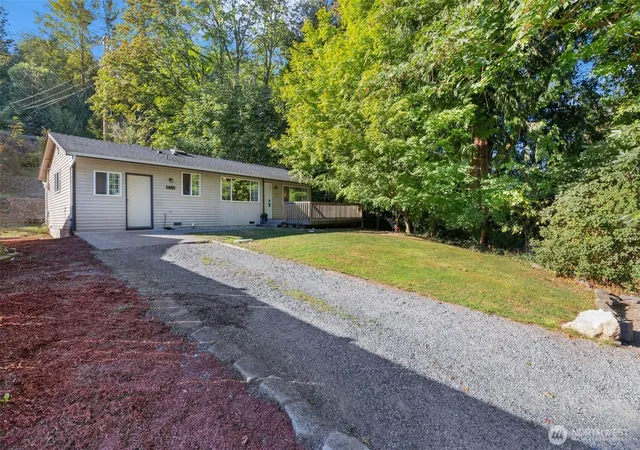 Photo 1 of Single family home for sale at 1401 Maple Ave, Snohomish, WA 98290 | MLS# NWM2580456 | Listing updated on 2026-09-22