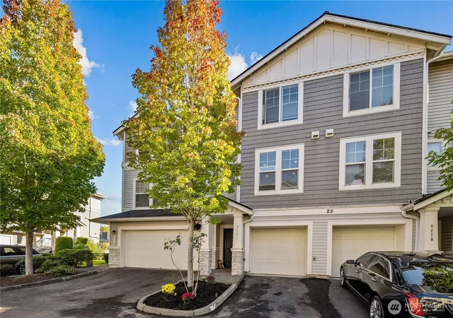 Photo 1 of Townhouse for sale at 6231 S 233rd Street #25-2, Kent, WA 98032 | MLS# NWM2580466 | Listing updated on 2026-10-03