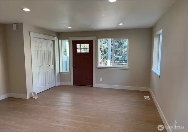 Photo 3 of Single family home for sale at 10819 Se 236th Street, Kent, WA 98031 | MLS# NWM2580469 | Listing updated on 2026-10-01
