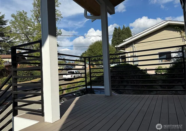 Photo 4 of Single family home for sale at 10819 SE 236th Street, Kent, WA 98031 | MLS# NWM2580469 | Listing updated on 2026-10-01