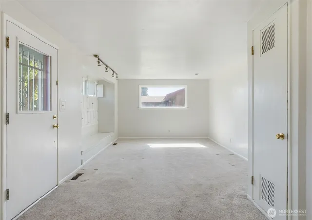 Photo 3 of Sale Pending at 616 S 2nd Avenue, Othello, WA 99344 | MLS# NWM2580483 | Listing updated on 2026-09-23