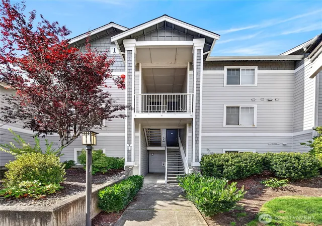 Photo 2 of Condo for sale at 15150 140th Way Se #T302, Renton, WA 98058 | MLS# NWM2580522 | Listing updated on 2026-09-25