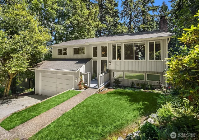 Photo 2 of Single family home for sale at 14658 204th Avenue Se, Renton, WA 98059 | MLS# NWM2580550 | Listing updated on 2026-09-25