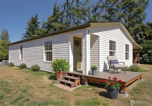 Photo 1 of Manufactured home for sale at 1563 Port Williams Rd, Sequim, WA 98382 | MLS# NWM2580553 | Listing updated on 2026-09-25