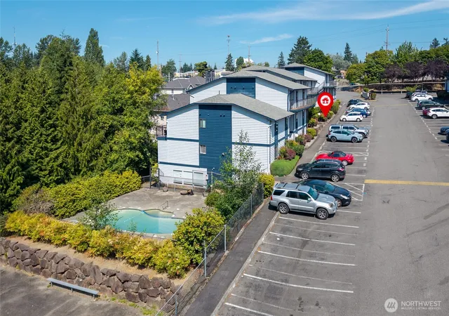 Photo 3 of Condo for sale at 15416 40th Avenue W #59, Lynnwood, WA 98087 | MLS# NWM2580573 | Listing updated on 2026-09-30