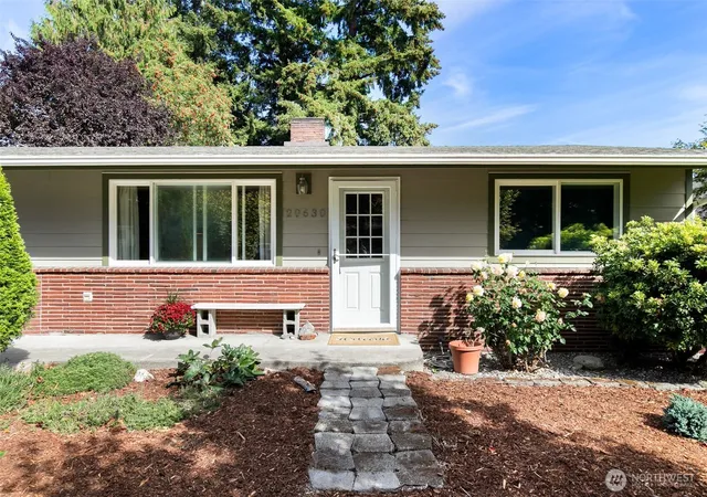 Photo 2 of Contingent at 20630 8th Avenue S, Des Moines, WA 98198 | MLS# NWM2580616 | Listing updated on 2026-09-25