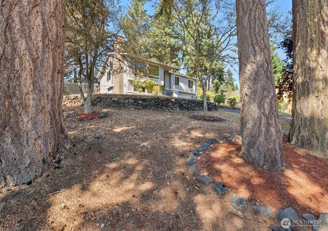 Photo 3 of Single family home for sale at 10020 100th Avenue Sw, Lakewood, WA 98498 | MLS# NWM2580652 | Listing updated on 2026-10-01