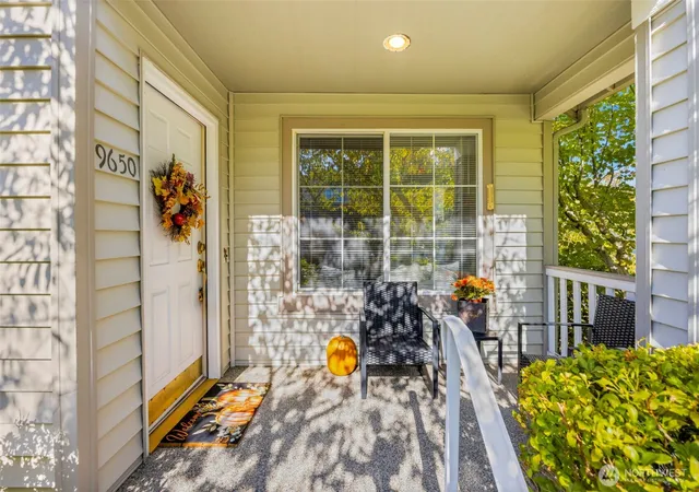 Photo 4 of Single family home for sale at 9650 Sandy Isle Ln, Silverdale, WA 98383 | MLS# NWM2580681 | Listing updated on 2026-09-25