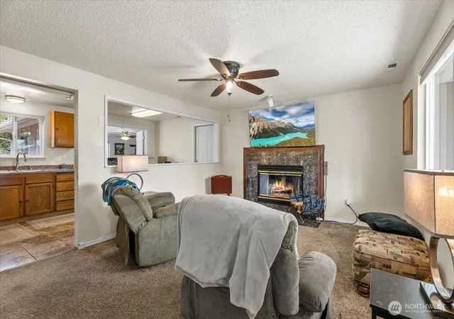Photo 2 of Single family home for sale at 19408 9th Avenue E, Spanaway, WA 98387 | MLS# NWM2580713 | Listing updated on 2026-09-25