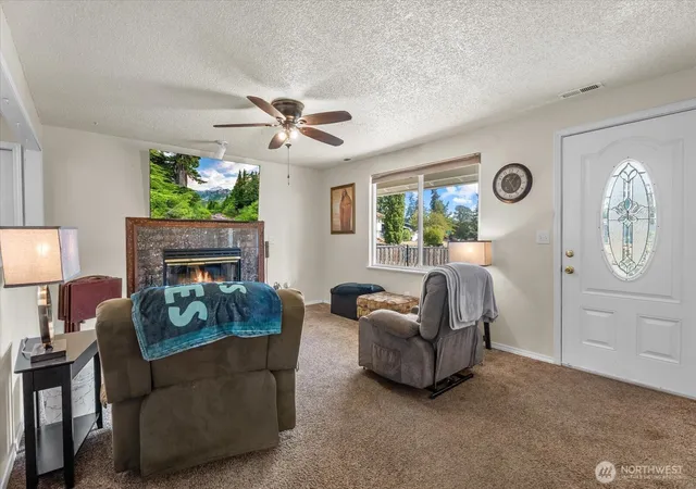Photo 3 of Single family home for sale at 19408 9th Avenue E, Spanaway, WA 98387 | MLS# NWM2580713 | Listing updated on 2026-09-25