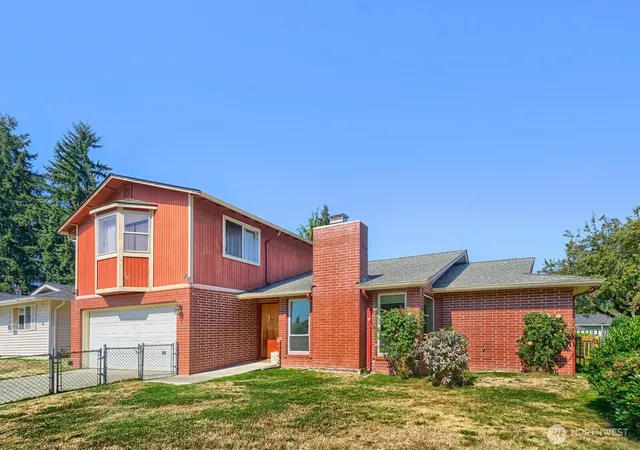 Photo 1 of Sale Pending at 1905 20th Street Ne, Auburn, WA 98002 | MLS# NWM2580716 | Listing updated on 2026-09-25