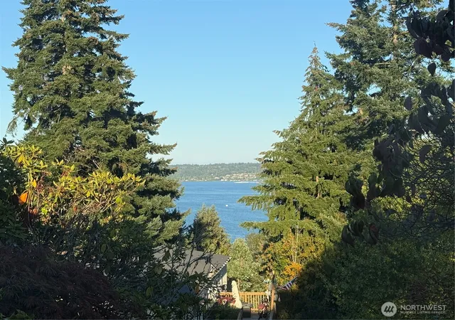 Photo 1 of Manufactured home for sale at 1911 1st Avenue W, Bremerton, WA 98312 | MLS# NWM2580724 | Listing updated on 2026-09-25