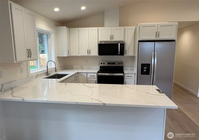 Photo 3 of Single family home for sale at 8672 Bell Ct, Maple Falls, WA 98266 | MLS# NWM2580730 | Listing updated on 2026-09-30
