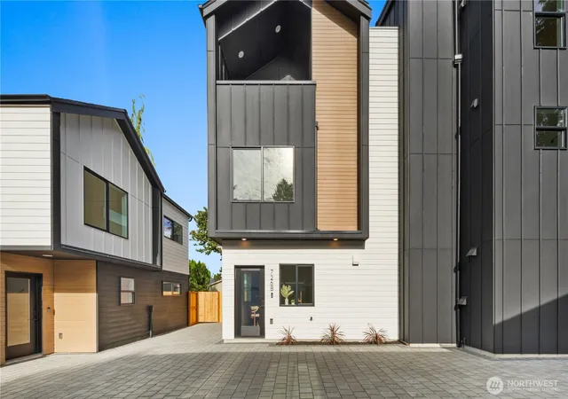 Photo 1 of Condo for sale at 726 N 89th Street #B, Seattle, WA 98103 | MLS# NWM2580748 | Listing updated on 2026-09-25